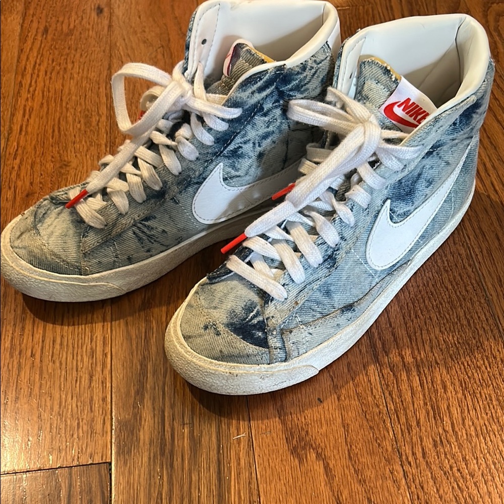 Nike High-Top Sneakers in Denim Blue and White